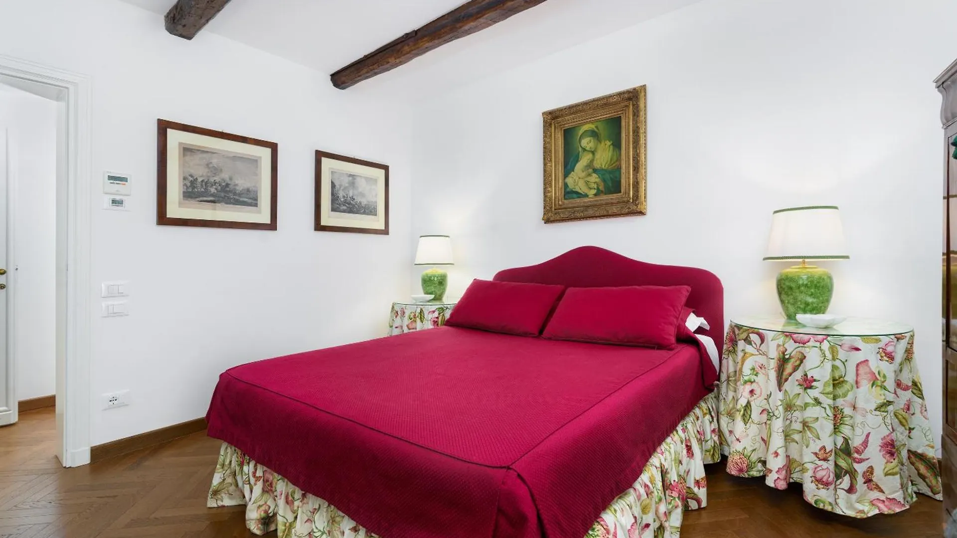 Due Leoni Terrace In St Mark'S Square Venice